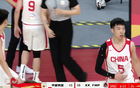 中国男篮后卫线表现抢眼，赵继伟迎来喘息机会，三名核心球员联手砍下38分彰显实力