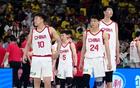 中国男篮险胜欧洲劲旅塞尔维亚，徐昕贡献10分8篮板4封盖，王俊杰砍下18分14助攻，展现强大内线实力与团队协作精神